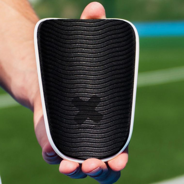 Proskary, nagolenniki piłkarskie, Diamond 13-9, rozmiar uniwersalny