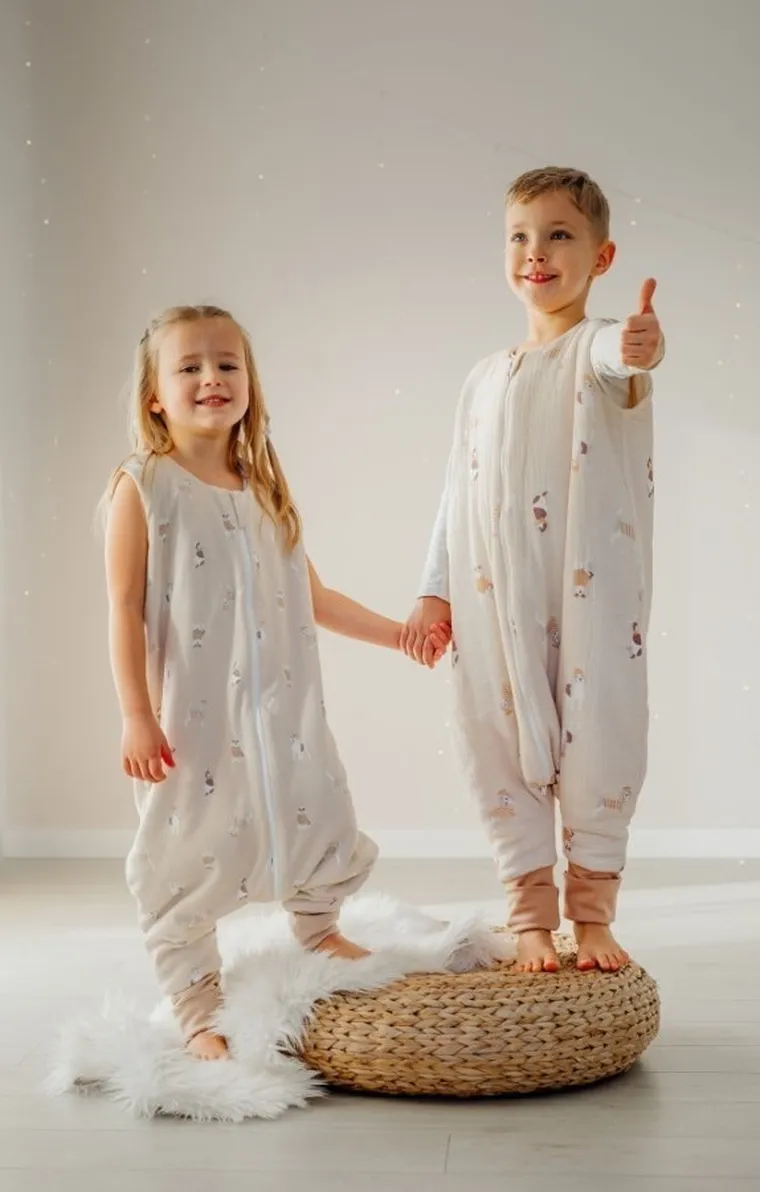 Pulp, Pieski, śpiworek całoroczny ze skarpetkami, muślinowy, beżowy, TOG 1.5, 12-30m