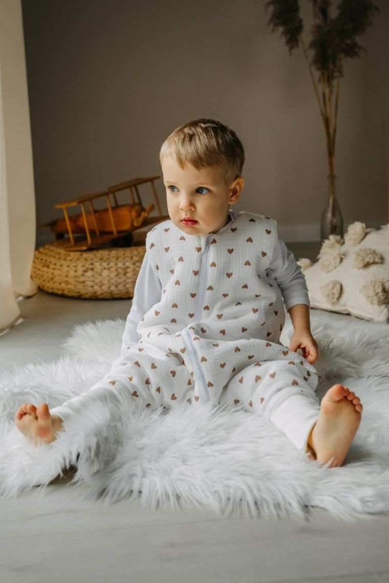 Pulp, Serduszka, śpiworek muślinowy ze skarpetkami, ocieplany, TOG 1.75, 12-30 m