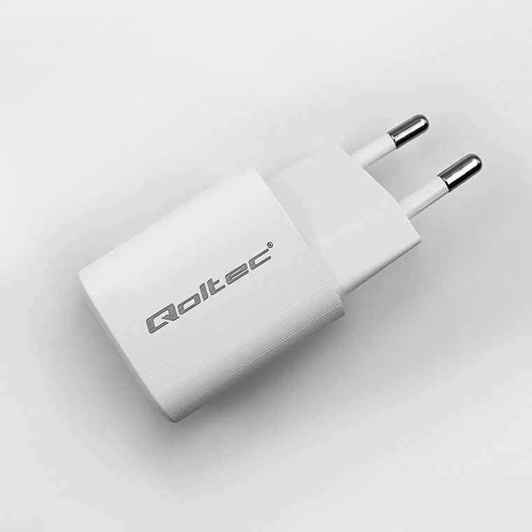 Qoltec Ładowarka Sieciowa 35w Gan Ultra, 5-20v, 2.25-3a, 1 X USB Typ C Pd, 1 X USB |, biała