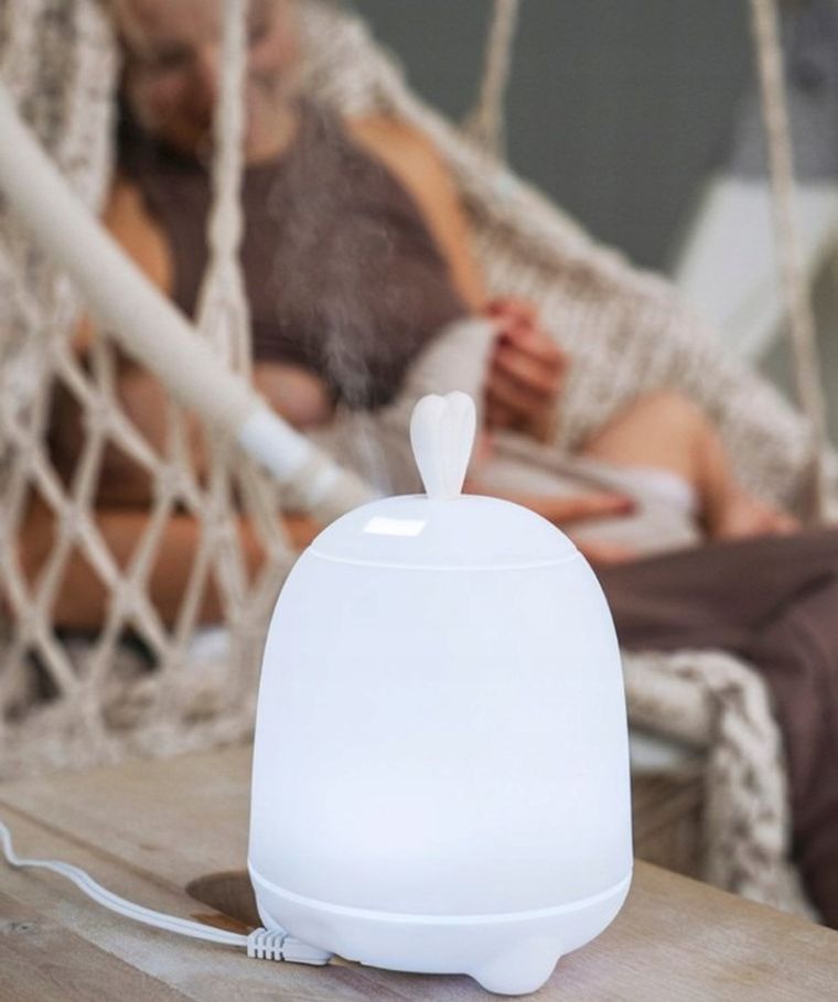 Rabbit & Friends, Królik, dyfuzor do olejków z lampką, biała