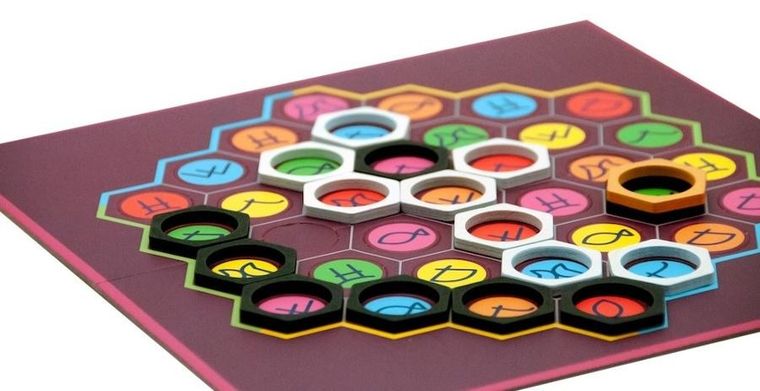 Rebel, Cosmoludo: Kamon, gra logiczna