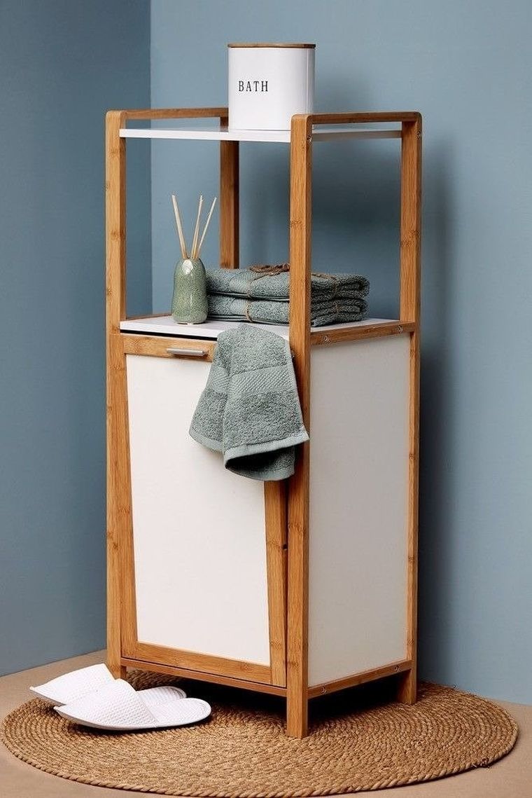 Regał z półką i koszem na pranie, Finja