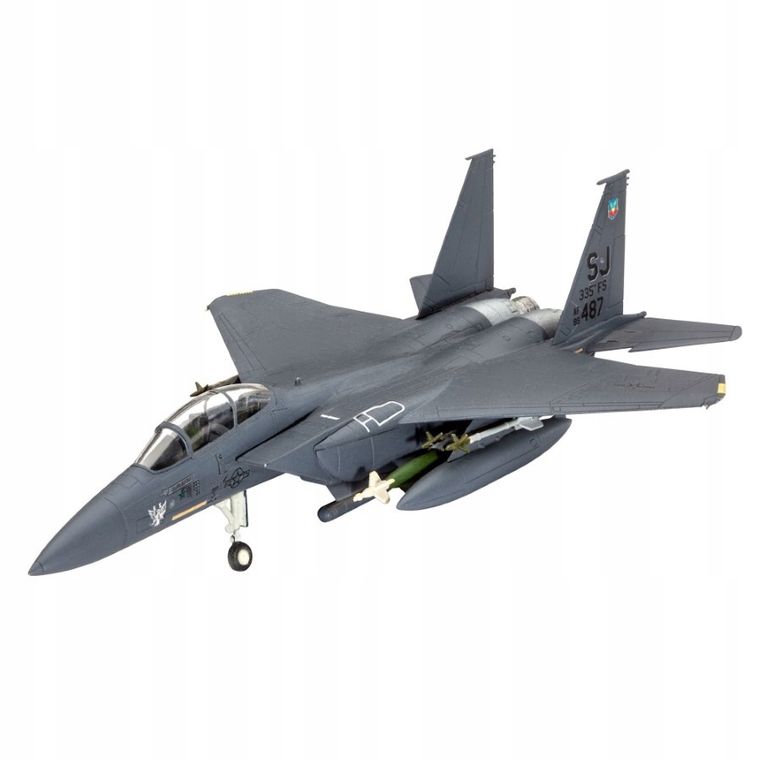 Revell, Samolot F-15E Strike Eagle & Bombs, model do sklejania