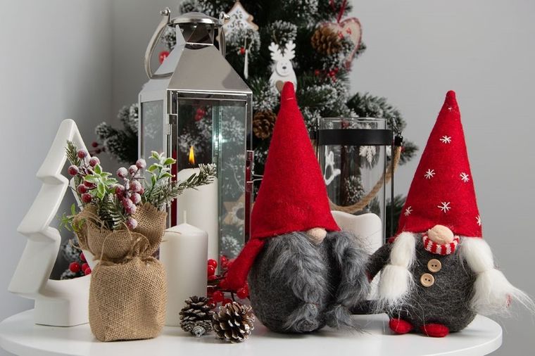 Saska Garden, krasnal świąteczny, 16-13-30 cm