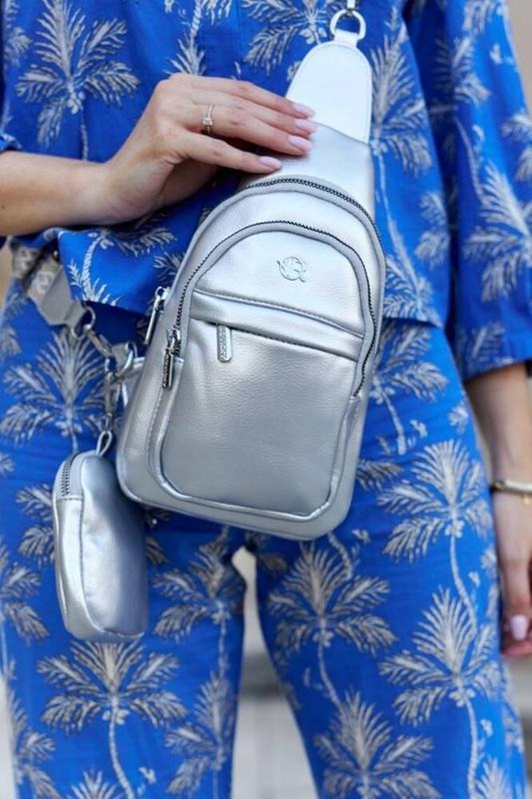 Saszetka na ramię, nerka, srebrna, skóra ekologiczna, Rovicky