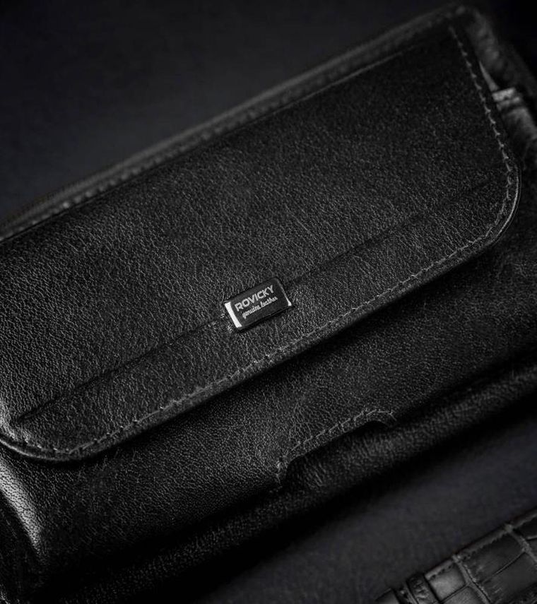 Saszetka-portfel, czarna, skórzana, RFID, Rovicky