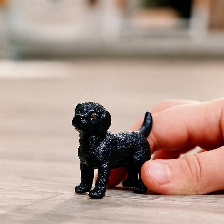 Schleich, Farm World, Szczeniak czarnego labradora retrievera, figurka, 14922