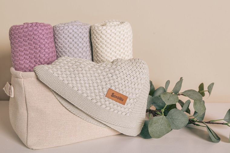 Sensillo, Grido, koc z wiskozy bambusowej i bawełny, lavender, 80-100 cm