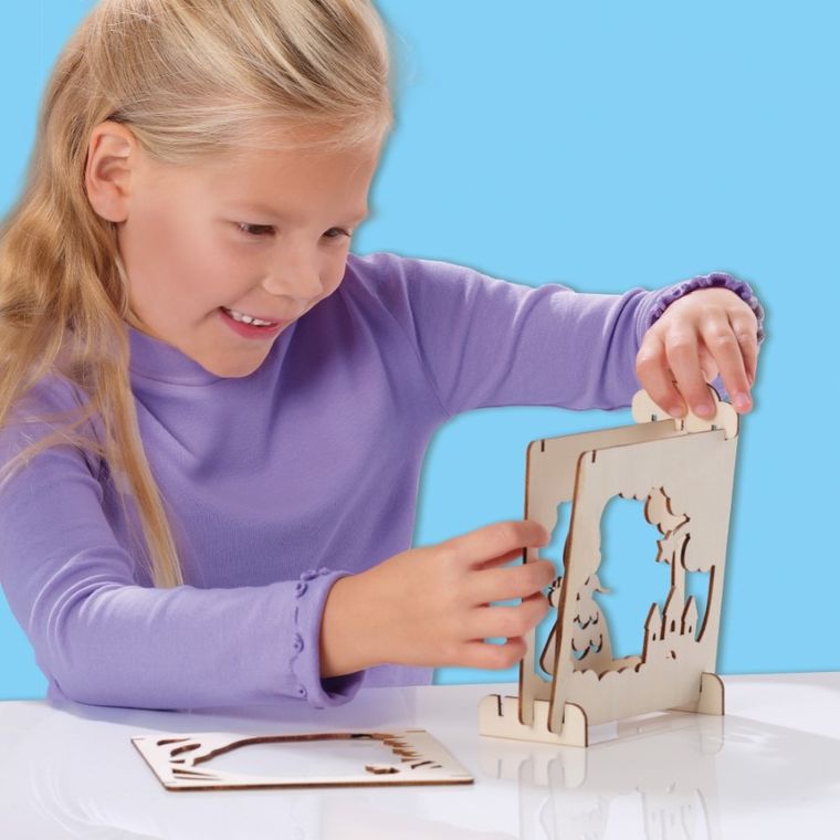 SES Creative, bajkowe pudełko z cieniami, świecące w ciemności