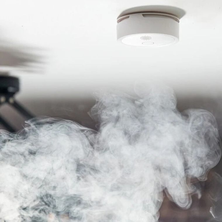 Shelly, bezprzewodowy czujnik dymu, WiFi, bluetooth