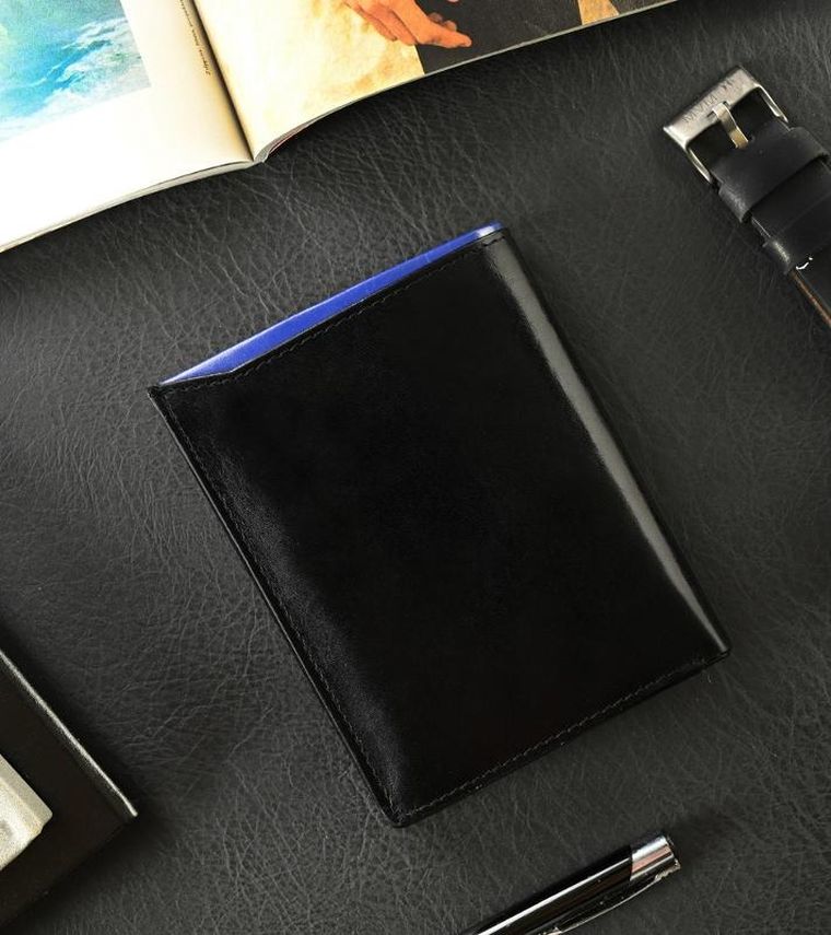 Składany, pionowy portfel męski z połyskującej skóry naturalnej, Ronaldo