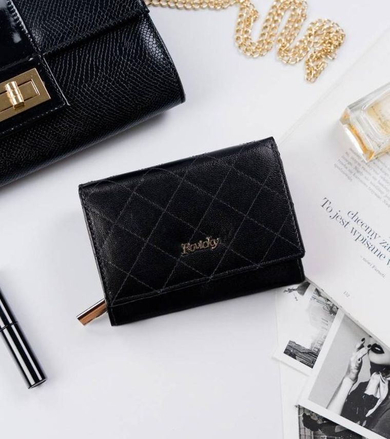 Skórzany portfel damski zamykany na zatrzask, Rovicky