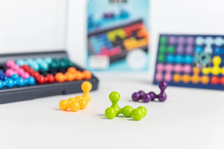 Smart Games, IQ Fit, gra logiczna