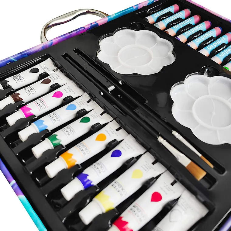 Smiki, Chmury, zestaw artystyczny w walizce, 50 elementów