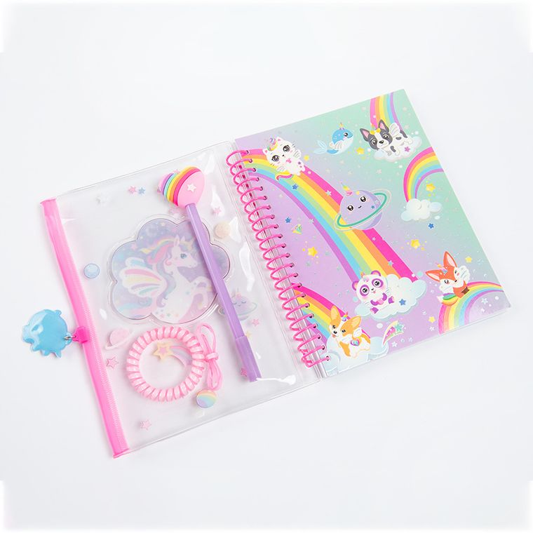 Smiki, Jednorożec, czarodziejski pamiętnik z akcesoriami