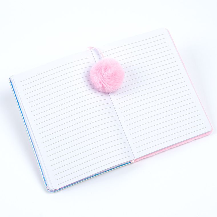 Smiki, Jednorożec, pamiętnik z pomponem