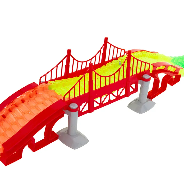 Smiki, Magic Tracks, elastyczny tor samochodowy z pojazdem, 528 elementów