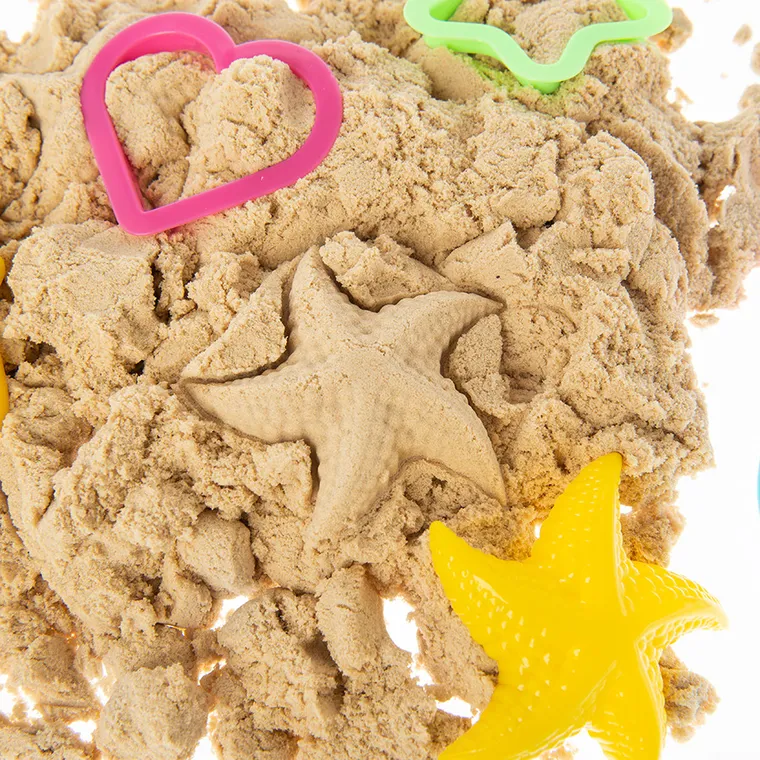 Smiki, Magiczny piasek, masa plastyczna