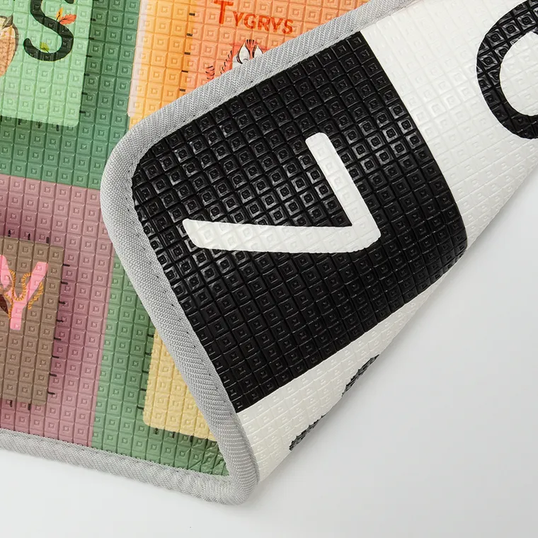 Smiki, mata piankowa edukacyjna, dwustronna, 180-150 cm