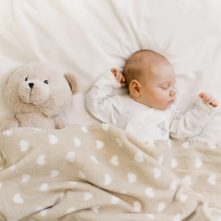 Smiki, Miś, maskotka z kocykiem, zestaw