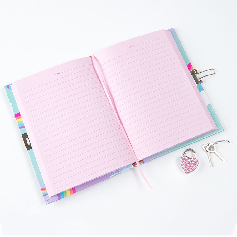 Smiki, Unicorn, pamiętnik świecący w ciemności