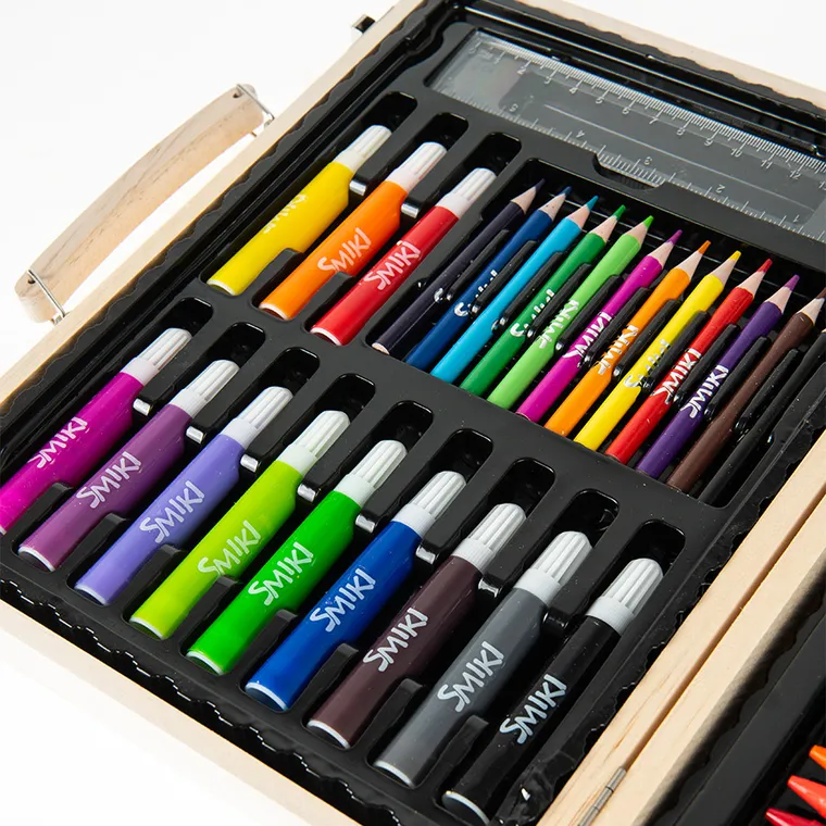 Smiki, zestaw artystyczny w walizce, 68 elementów
