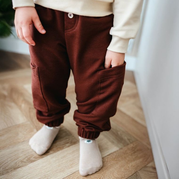 Spodnie dresowe chłopięce, brązowe, Eevi