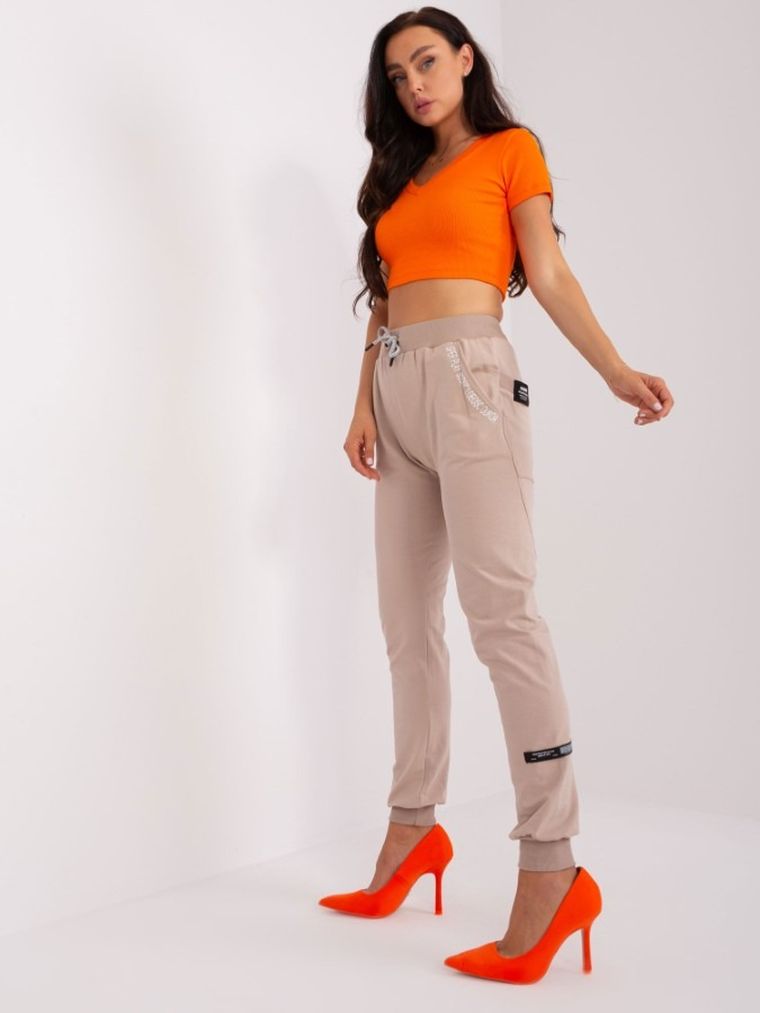 Spodnie dresowe damskie, beżowe, Relevance