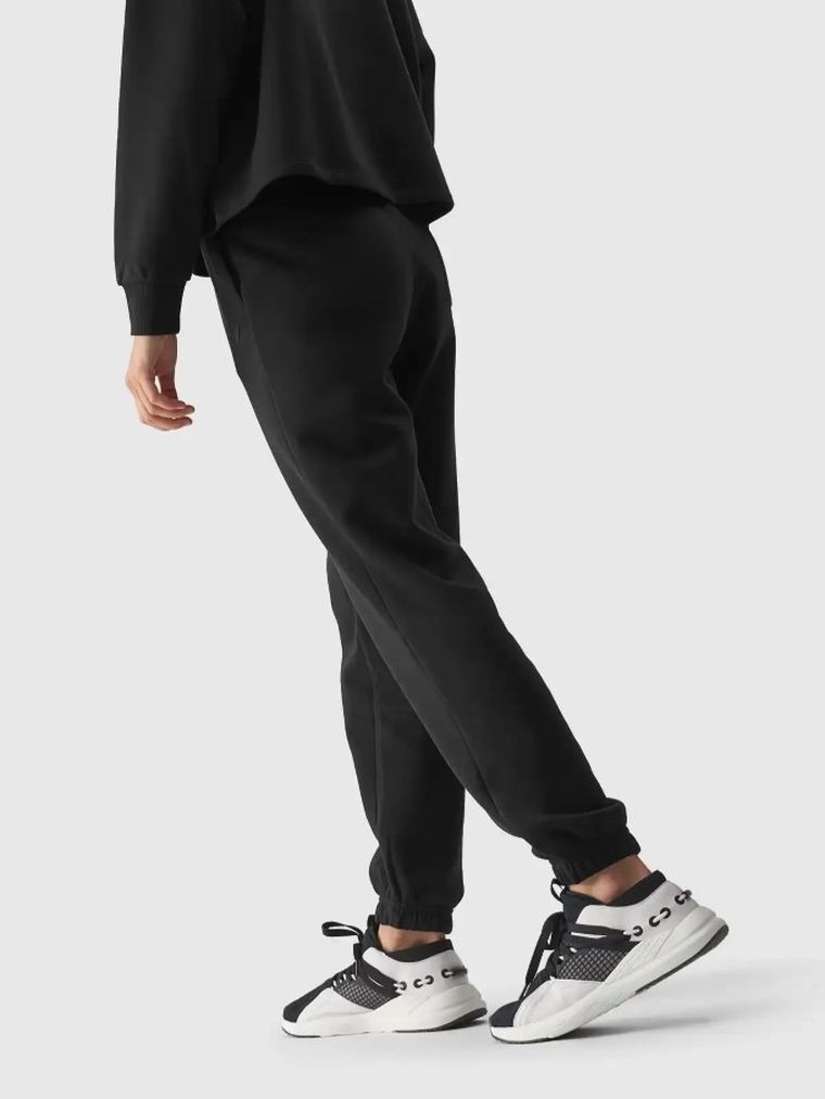 Spodnie dresowe damskie, czarne, 4F