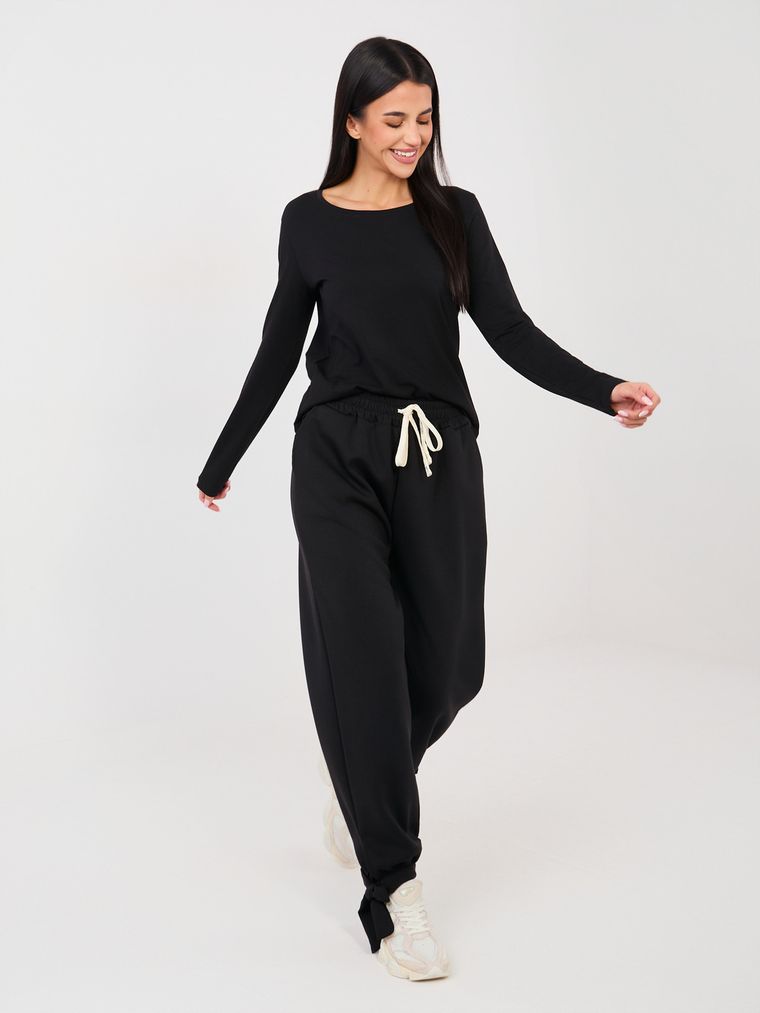 Spodnie dresowe damskie, czarne, Italy Moda
