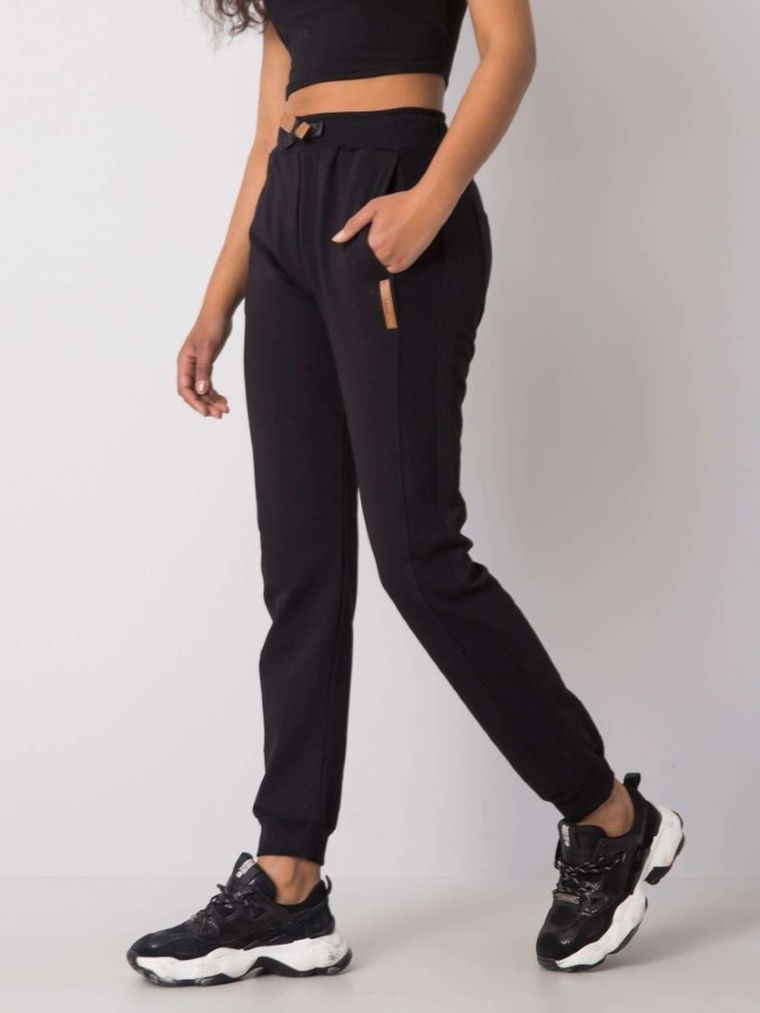 Spodnie dresowe damskie, czarne, Relevance