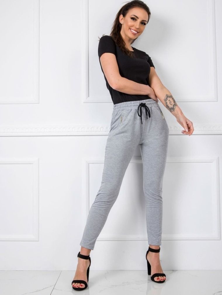 Spodnie dresowe damskie, szare, Basic Feel Good