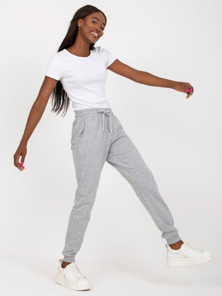 Spodnie dresowe damskie, szare, Basic Feel Good