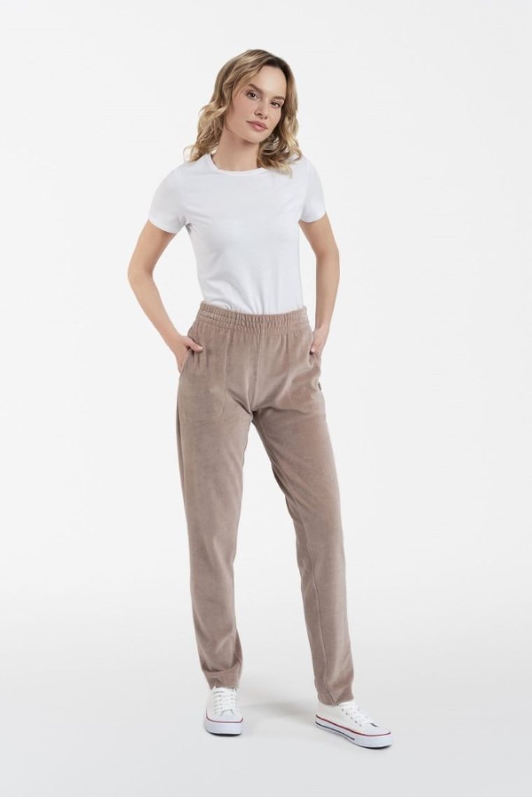 Spodnie dresowe damskie, welurowe, beżowe, Roda, Italian Fashion