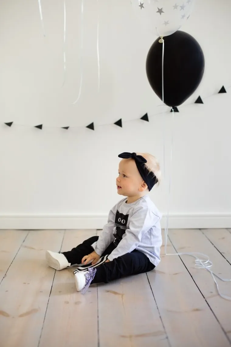 Spodnie dresowe niemowlęce, cienkie, czarne, Happy Day, Pinokio