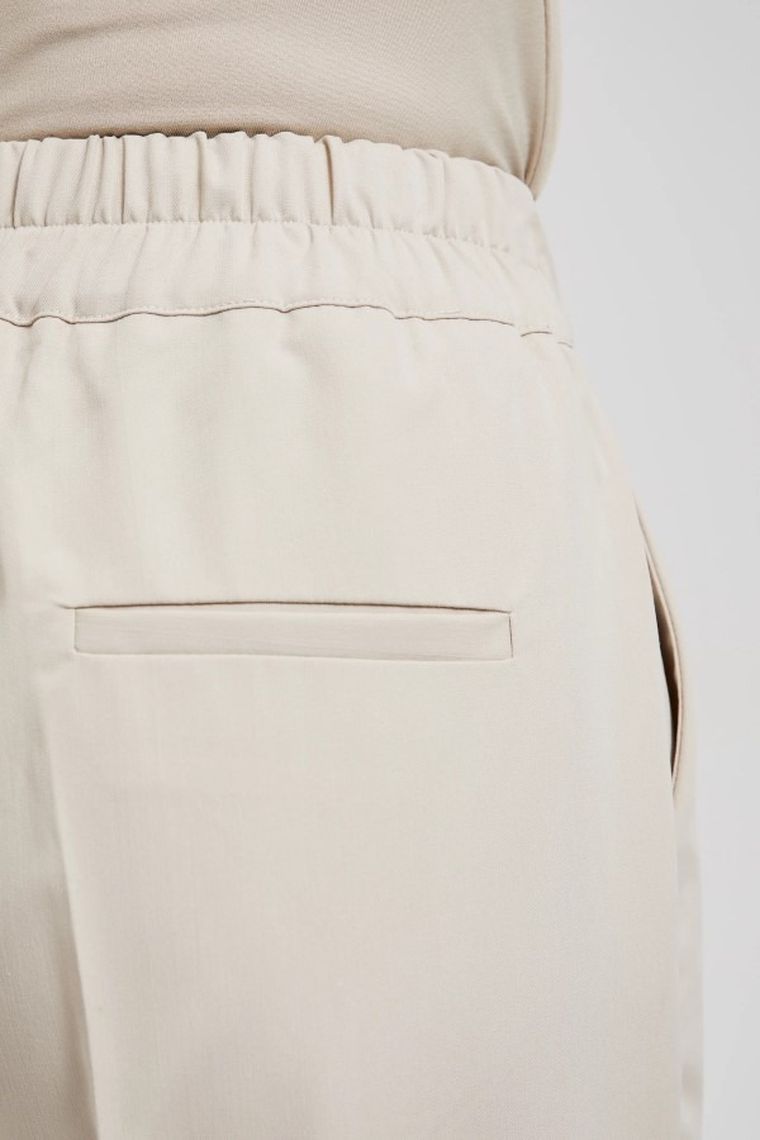 Spodnie materiałowe damskie, beżowe, Moodo