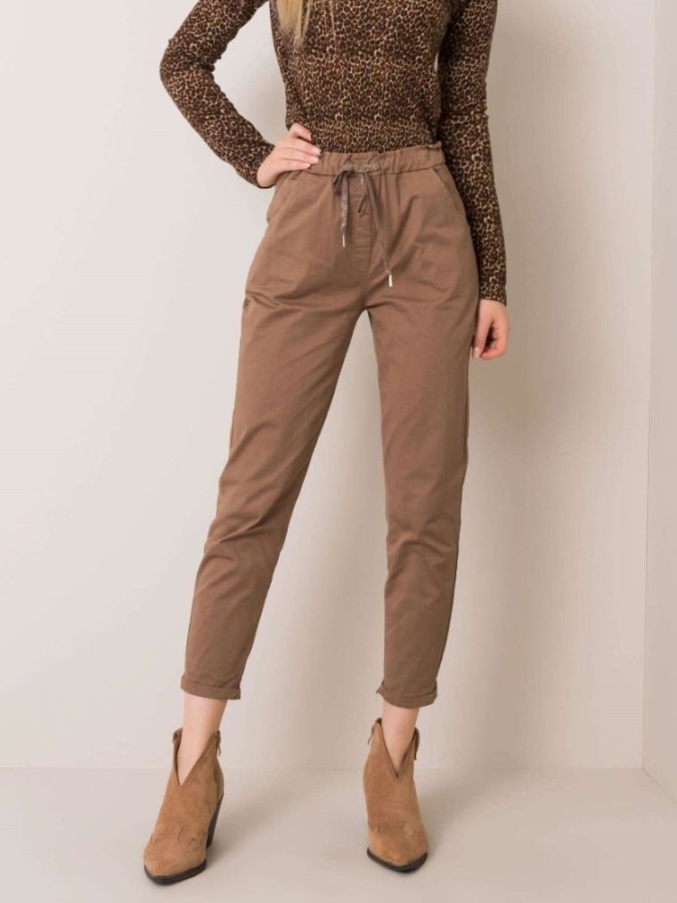 Spodnie materiałowe damskie, brązowe, Italy Moda