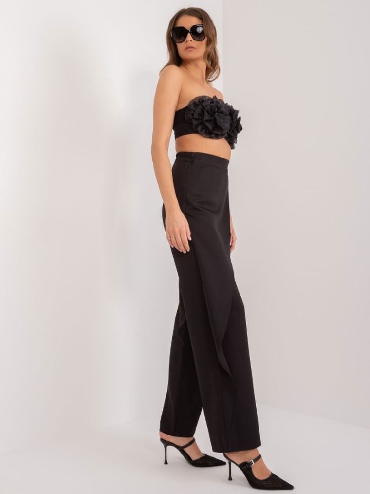 Spodnie materiałowe damskie, czarne, Lakerta