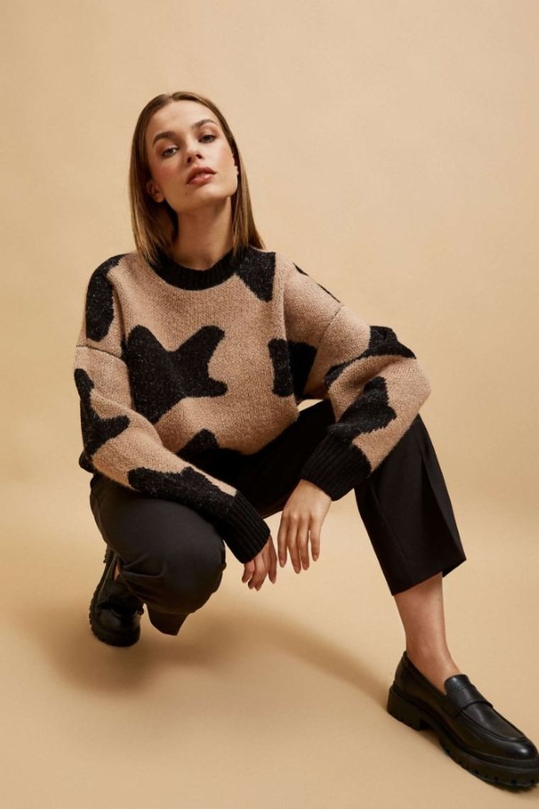 Spodnie materiałowe damskie, czarne, Moodo