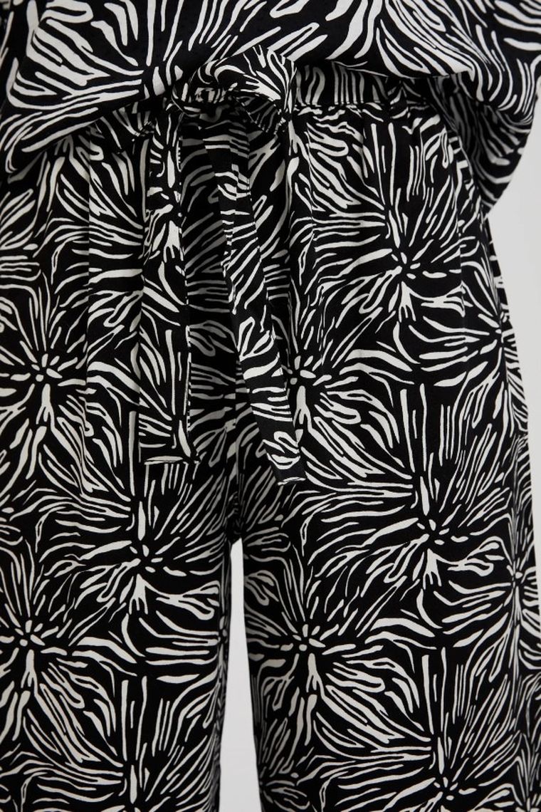 Spodnie materiałowe damskie, czarne, Moodo