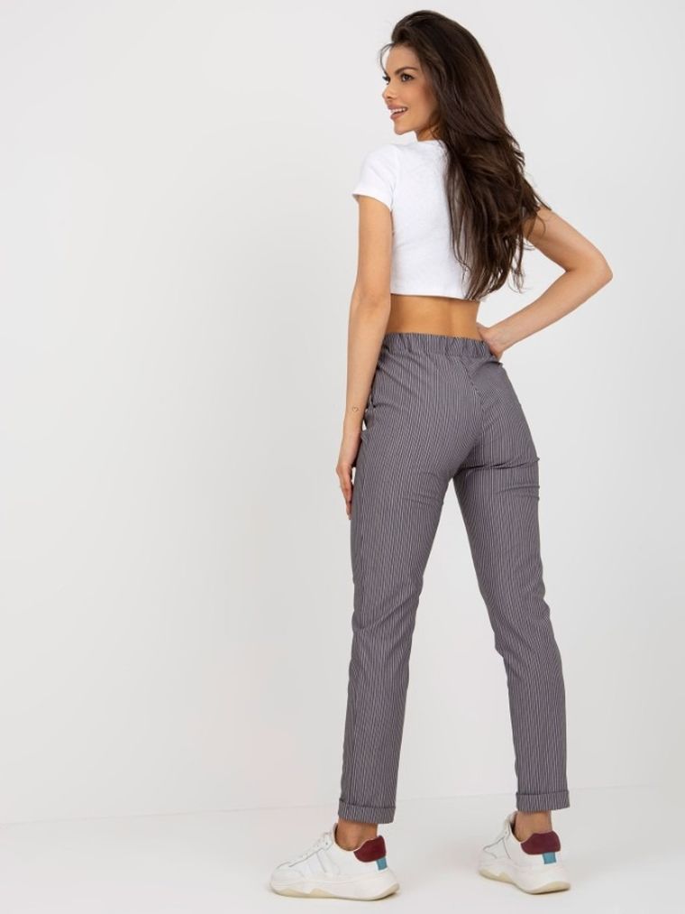 Spodnie materiałowe damskie, fioletowe, Lakerta