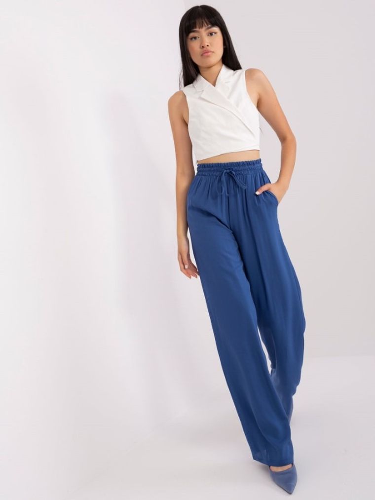 Spodnie materiałowe damskie, niebieskie, Lakerta