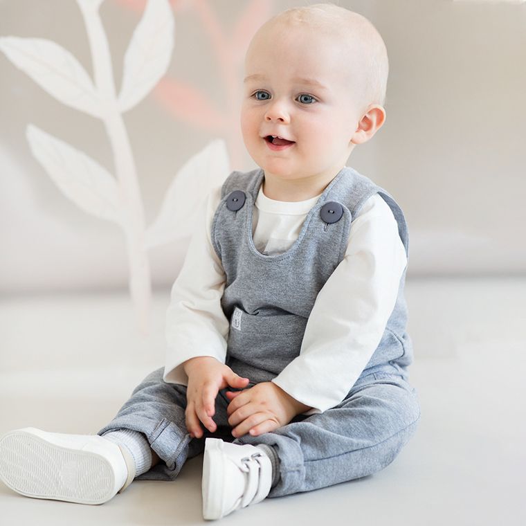 Spodnie ogrodniczki niemowlęce, szare, Pinokio