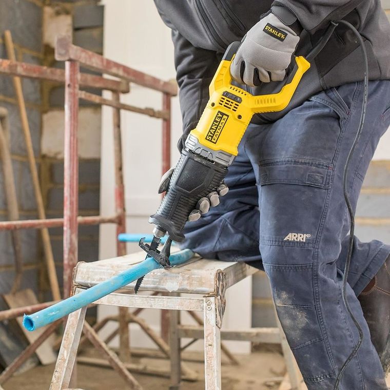 Stanley, piła szablasta, 900W, FME360