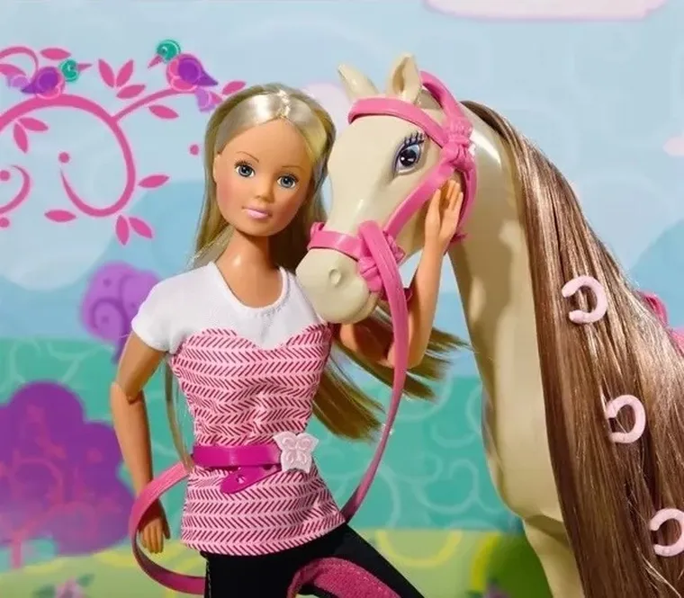 Steffi Love, lalka w stroju dżokejki z koniem, 29 cm