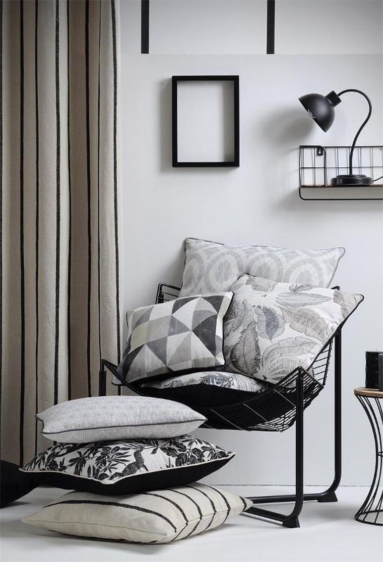 STOF, bawełniana zasłona na przelotkach trop czarne paski, 135-260 cm