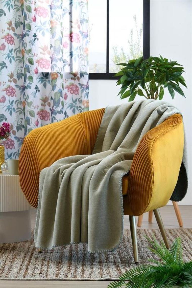 Stof, narzuta na łóżko, 130-150 cm