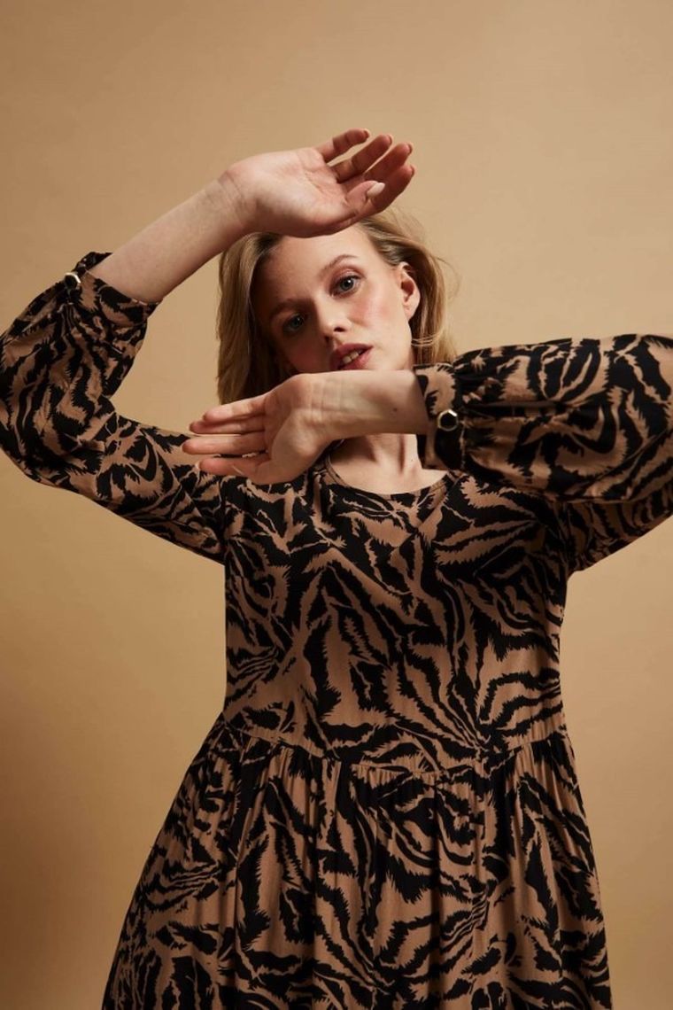 Sukienka damska, beżowa, Moodo