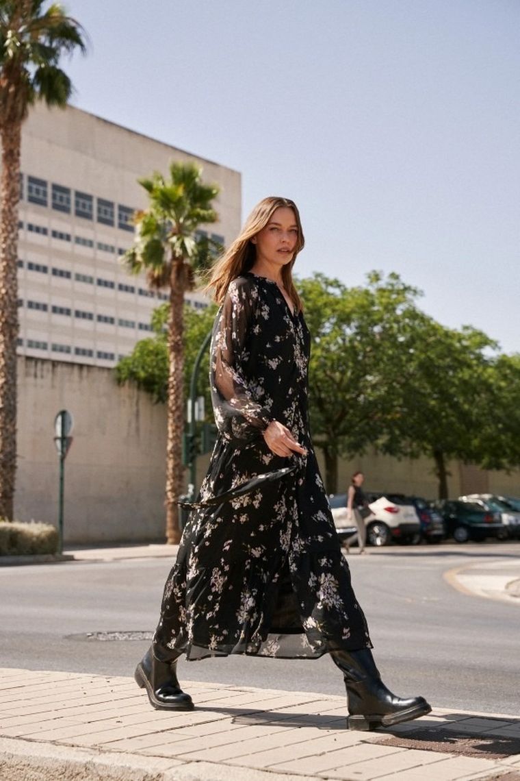 Sukienka damska, czarna, Moodo